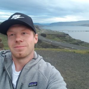 Meet your Posher, Nick